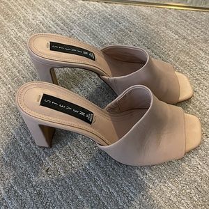 Steve Madden heels/mules